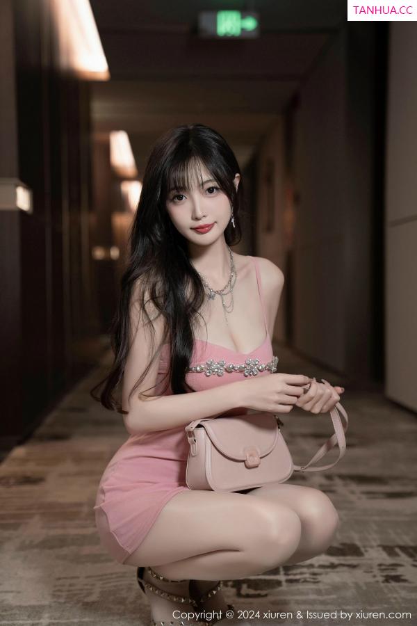 林星阑  [XiuRen]高清写真图 2024.11.01 No.9380 林星阑 丝袜美腿第31张图片